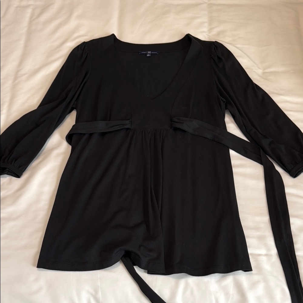 GAP Elegant Black Women's Top